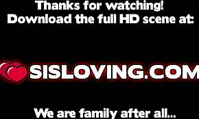 เอ่อ Kenzie เลื่อนปากเปียกลงแกนควยแบบโปร! ทำต่อไปนะสาว