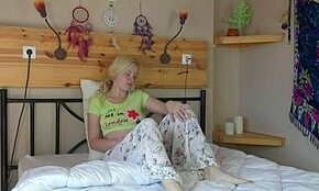 อันนา เมย์ ล่อลวงตัวเองด้วยการขี่สุดป่าเถื่อน