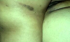 妻がバーで出会った男に尻を差し出し、痛いけど幸せ