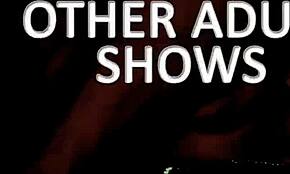 Уау! Малка мексиканка тийнейка 18+ Carolina Reyes се съблича гола на плажа!