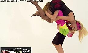 Lesby se pustí do zápasu před přechodem na orální hry.