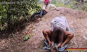 Två falska präster stöter min tjocka afrikanska fru i busken under ramadan!