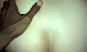 Немилосрдно анално туцање са 19цм великим црним курцем у латинској гузици