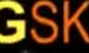 Adolescente mince 18+ baise son copain en plein air lors d'un camping sauvage