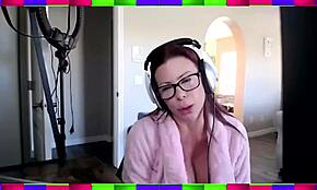 Alexis Fawx, mi peor amiga, se sumerge profundo en entrevista milf temporada 5