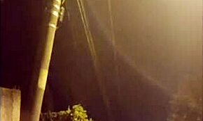 Żona przyłapana na zdradzie na ulicy, ukarana intensywnym analem przez męża