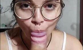 Fehér farkas ofc - házas nő falja fel a hatalmas fehér farkat kora reggel fehér holddal