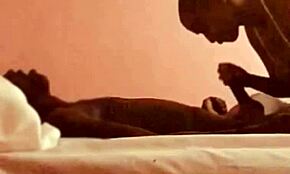 Dzaddylongstrokes sexede ebony milf dyb mund forsmag