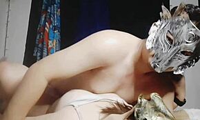 격렬한 섹스 그녀가 내 좁은 보지 박을 때마다 너무 잘 신음해 홈메이드 아마추어 사정 아시안 섹스