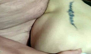 Hey Schatz, willst du heute Nacht meinen Arsch mit deinem Kumpel teamen?