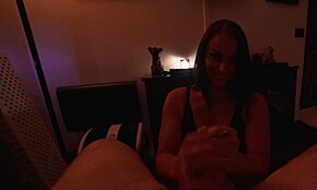 친구의 섹시 엄마 내게 호감 고백 파트 1 파리스 나이트