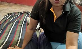 Üvey kız kardeşinin kıçını ilk kez anal creampie ile beceriyor