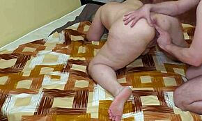 Ibu tiri tetek pantat besar yakinkan anak tiri kongkek dubur