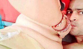 Анален чукане с Пуja, искаш ли да се присъединиш към Прем за hardcore секс?