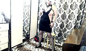 Moglie matura schiava sotto controllo totale orgasmi da milf russa sexy AimeeParadise in racconto breve