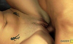 Daddy4k fortæller hvordan ung victoria faldt for hendes kærestes modne far i en vrang historie