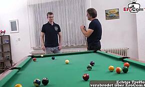 Duits Rondborstig Meisje met Kort Haar bij EERSTE DREIER MMF