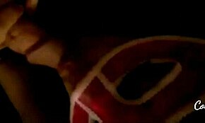 ¿Encaja perfectamente en su culo impresionante?