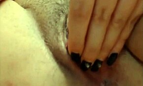 열린 구멍과 스쿼팅 타이트 보지 와일드 컴필레이션. 젖은 18+ 틴 액션 펼쳐짐.