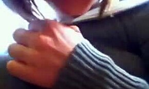 Hey, se min kortklippede teen 18+ kæreste friste udendørs!