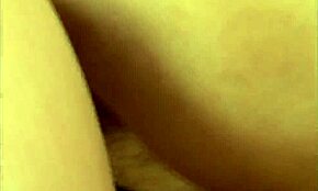 Σύζυγος χτυπάει την έγκυο παχουλή γυναίκα του σε αποστολική