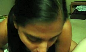 ohh man, this chubby indian babe suckin me so good