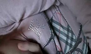 Curvă voluptuoasă europeană adoră să-și etaleze țâțele mari naturale wow