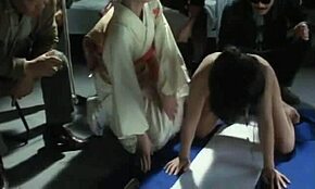 Liat gangbang brutal ini sama geisha yang ahli