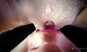 嘿，男友，舔那个剃毛阴道特写！