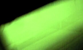 Büyük Memeli Esmer Genç Kız Duygusal Olarak Mükemmel Vücudunu Gizli Kameralı Duşta Gösteriyor