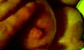 Hottie puting salami tunjuk tetek besar dia depan kamera