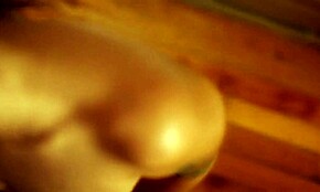 स्कर्ट में हॉर्नी रंडी का चेहरा जोर से फेस फक किया गया