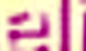 Hej, cutie, podívej se na tu brunetku, jak dráždí a hraje u bazénu dnes