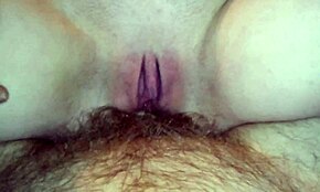 Novia amateur recibe anal duro de su novio