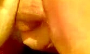 Kæreste sluger kærestes lille pik dybt