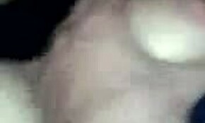 بلوند هاوية مخمورة تمص كسها المبلل في فيديو POV خاص