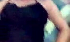 สาวรุ่น 18+ ตื่นขึ้นมาเสียวอยากควยแข็งของแฟน เธอแอบลูบตัวเองก่อนขี่เขา