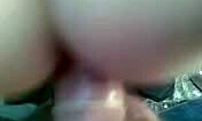 Orosz kurva szopja a faszt és dug pénzért