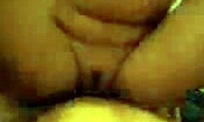 Blondinka punca jebe kurca svojega fanta tako dobro 😍