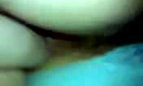 Hej babe, vill du fingra min fitta medan jag sover?