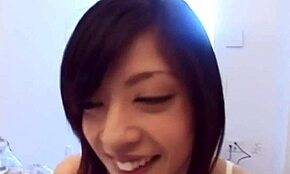 Oyuncak Japon Genç Sert Misyoner Pozisyonunda Sikiliyor 😍