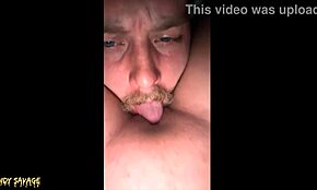 Kadın POV'sunda Viking yüzünü sürtüp patlayıcı orgazmına kadar!