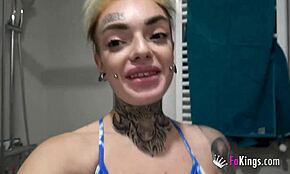 Alternativ spansk dame Medusa debuterer i porno ved å knulle treneren