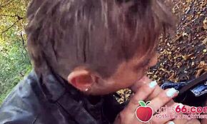 Уф, видях тази грозна милф Рубина да я чукат навън от някакъв непознат dates66 com!