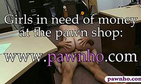 لاتينية كوبية مصت زب واتناكت جامد في محل الرهن