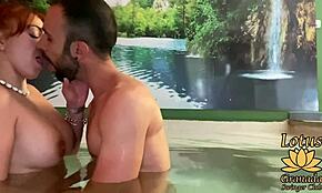 ジャクージで知らない女を追う