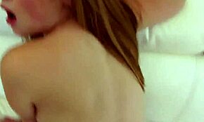 Gloria Hole rubia 18+ traga duro en escena de obsesión intensa con padrastro