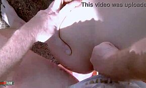 Yo, snygg tjej 18+ får vild knull i skogen!