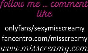 Oh mio dio, la mia insegnante calda mostra la fica bagnata sul treno! 😳