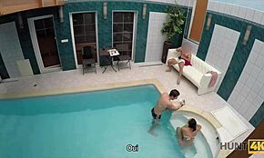 Hast du schon mal wilden Sex im privaten Pool mit versteckter Kamera probiert?